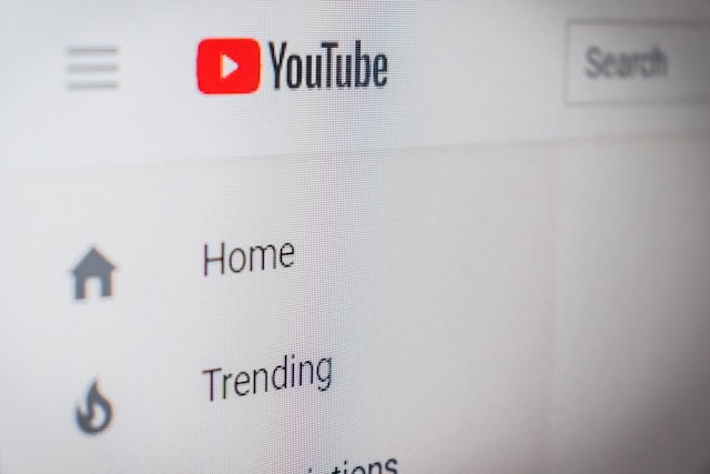 YouTube e apostas no Brasil: Aviator sustenta interesse do público